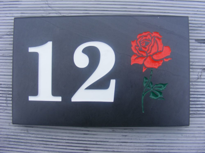 Straight edge Rose motif